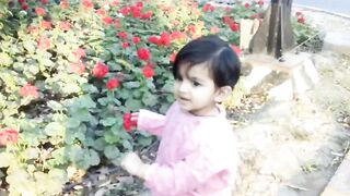 Baby girl amazing video