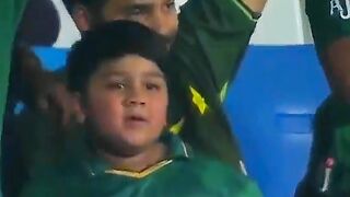 Saim Ayub Hit Big Six To Rashid Khan