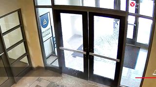 Attack on American School 6 People died