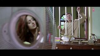 Akshay Kumar and Amesha Patel