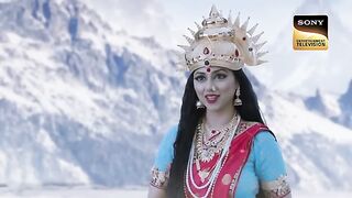 Mata Yashoda me sath Rasoi me Hath Bata Rahe hai kanha