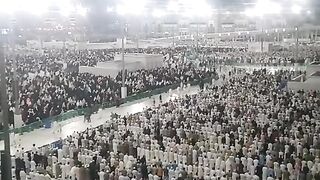 Tarawih praying masjid Al Haram Makkah