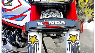Honda CG 125 modification station and