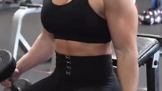 broken ????||workout||#crossfit #femalefitnesfs #viralvideo #youtubeshorts 3
