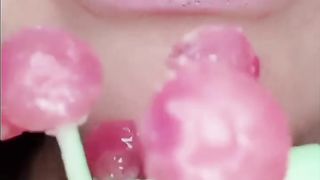 Lips asmr