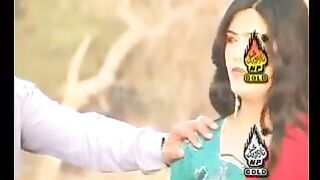 Jay yar nikharda hay chop nall nakhayra kar