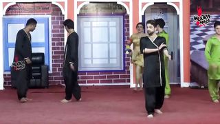 Saima khan super hit dance