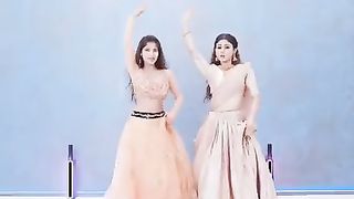 Angel Rai new dance reels with Mouni Roy on her new song Jodaa ft Aly Goni by