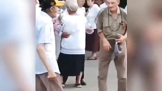 Tiktok 64