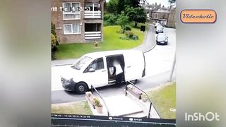 Drôle vidéo. Essaie de ne pas rire ????????????????