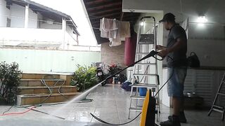 Fizemos uma faxina em baixo de chuvários