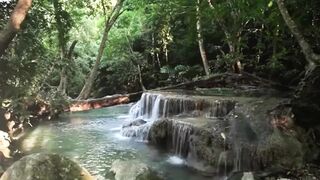 Music Relaxing with the sound of water