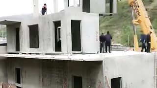 Building a prefab home in less than a day! ????