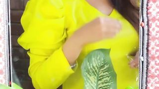 Sonya Hussyn Drops Jaws With Her Catwalk in Neon Jora