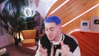 JE ME FAIS MENACER DÈS LA RENTRÉE PAR AMINE ZEUBIO ! #1 (School RP)