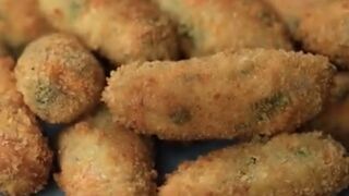 Best chicken roll recipe ( subscribe please )