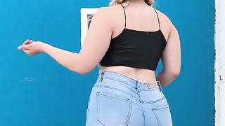 Laila Tiktok dance party video at Home