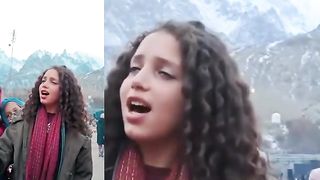 Cute girls discribe the