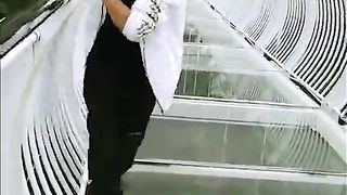 GLASS KE BRIDGE IN CHINA.