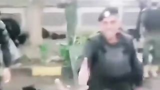 Pakistan Kay Andar Rahnain Walay Sab Khan Kay Dewanin