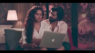 Mera and shive kisses scene