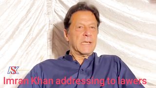 IMRAN KHAN ASKS LAWYERS TO THWART ATTEMPTS FOR DIVIDING JUDICIARY #imrankhan #pti #lawyers #viral