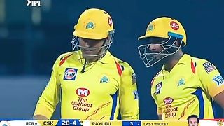 42 year old Dhoni what a innings