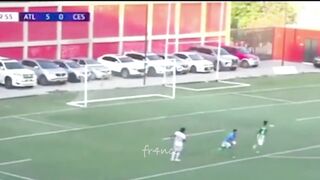 FUNNY SOCCER FOOTBALL VIDEOS ???? CRAZY SKILLS, GOALS, FAILS, MEMES & MORE 3
