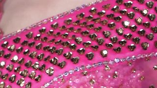 Hania Amir Is a Vision To Behold in Latest Shoot !