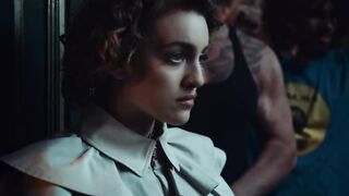 BAUSA vs. APACHE 207 - MADONNA (OFFICIAL VIDEO)