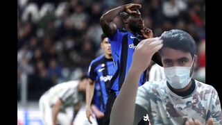 FIGHT Between Inter Milan & Juventus Players After Romelu Lukaku Red Card