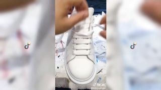 Experience Pure Satisfaction: Watch This Mesmerizing Video Now !