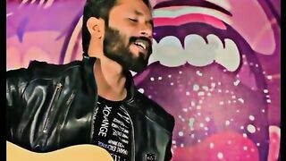 Milne Hai Mujhse Aayi ( Aashiquie 2 )