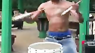 If 50cent played drum ????????