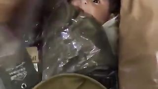 BABY KE SMUGGLING IN HAND BAG.