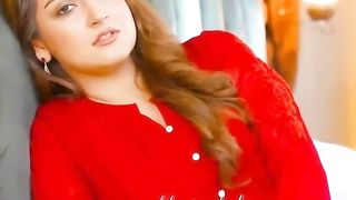 MUJHY TUM SAY KOI GALA NHI.