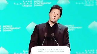 Huray IMRAN khan KO Dunyaan kay leader suntay hain