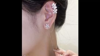 Beautiful Ear Cuff Earring Silver & Gold Designs || Beautiful Gold & Diamond