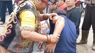 Traditional Massage From Dayak Kalimantan Indonesia (Magic Oil)