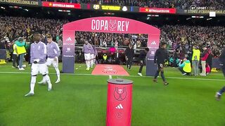 Barcelona v Real Madrid (0-4) - Benzema hat trick seals final spot - Copa del Rey Highlights