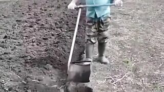 ЗА ГРАДИНАТА