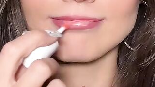 Lipstick hack for big lips | lipstick lagane ka trika