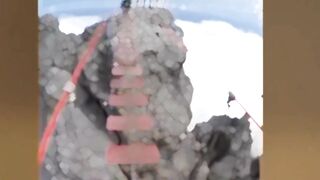 Adventure short scen