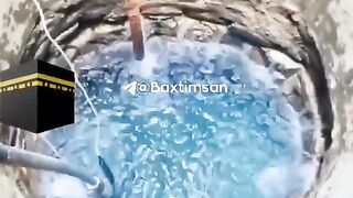آب زم زم کا کنواں