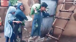 Funny Pakistani kids