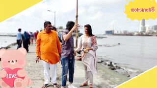 Anjali Arora;  gai (Mumbai) haaji Ali ;dargah par