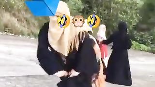 very funny video / beautiful video