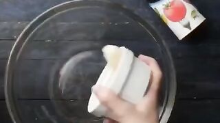 Банановые капкейки Cupcakes banana