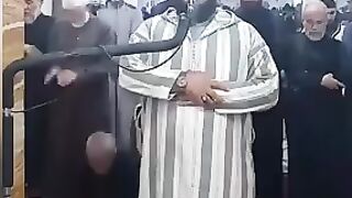 Imam sb cat plying traweh