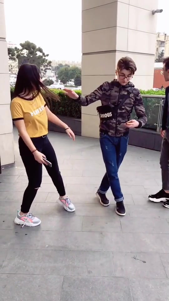 Best Friend Vs Girlfriend Febspot best-friend-vs-girlfriend-febspot